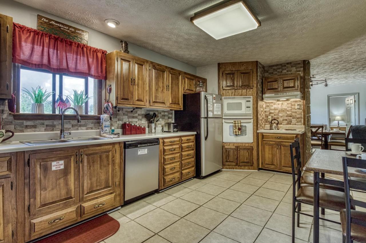 Apple Valley Hideaway, 1089 Of Free Attraction Tickets For Each Paid Day, Dollywood And More! Pigeon Forge Exteriér fotografie